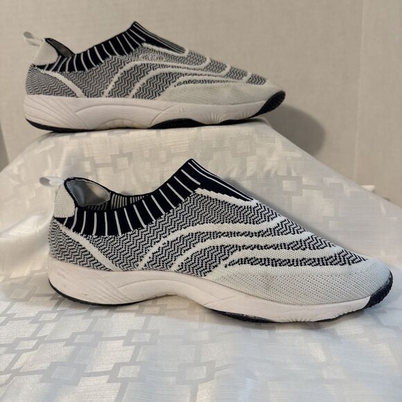 Propet Slip-On Slip Resistant Men Sneakers WCS004K 10 Wide Comfort Washable - Picture 4 of 11